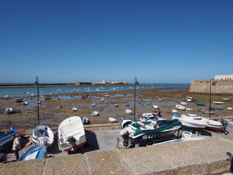 006-cadiz-festungen