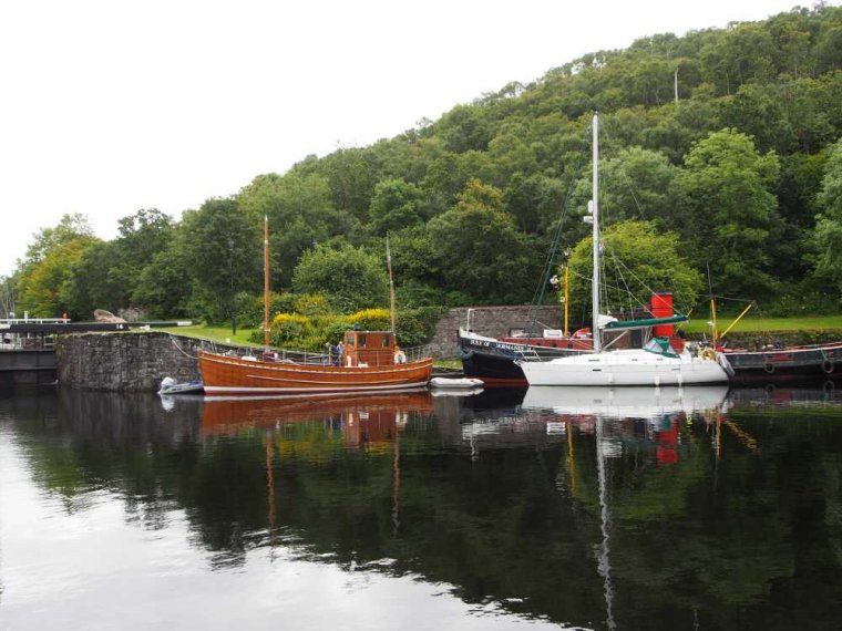 044_crinan