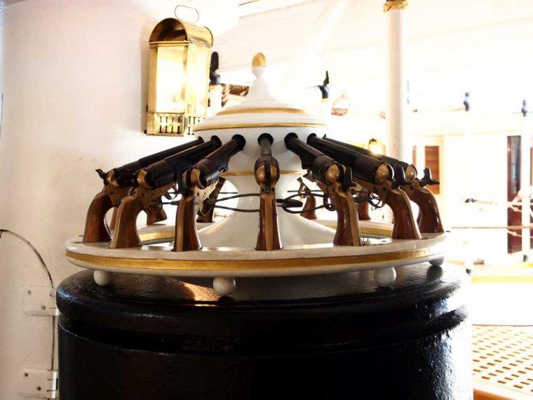 006_hms_warrior_1860