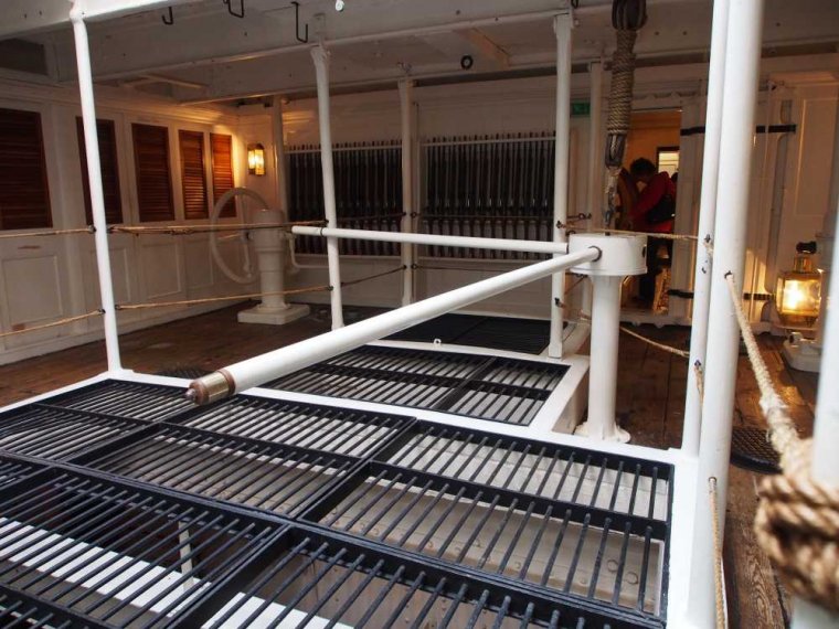 009_hms_warrior_1860
