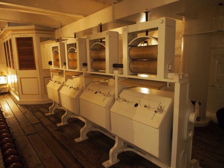011_hms_warrior_1860