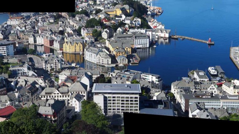 001_alesund_citytrainstitch